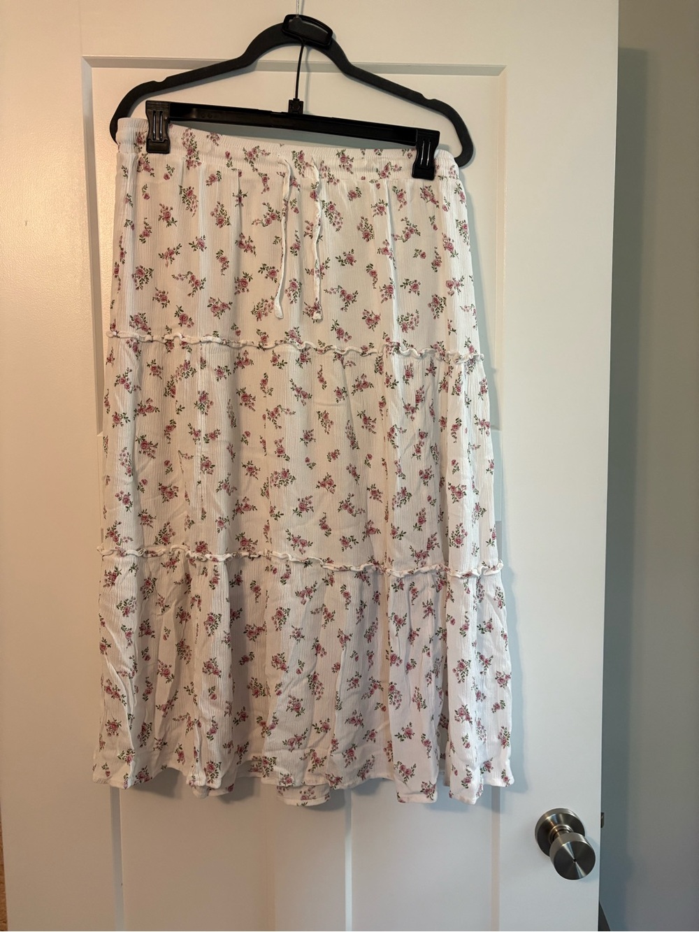 Celebrity Pink White Maxi Skirt with Pink Floral Print